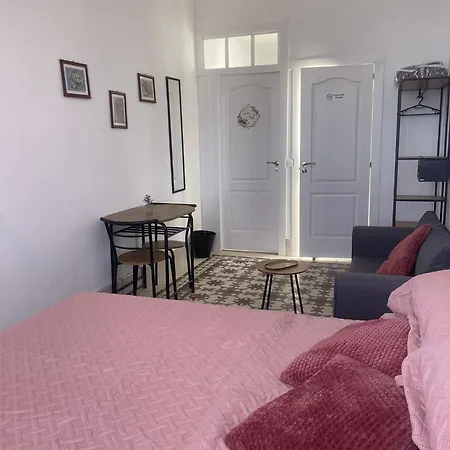 Hostel Gar House La Dimora De Suenos Garachico (Tenerife)